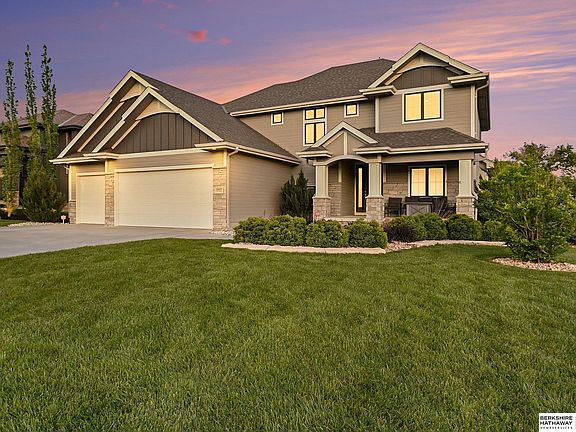 3rd image of 1897 Blue Sage Pkwy