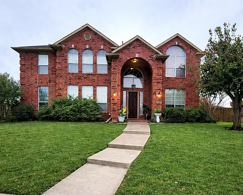 1020 Vestal Ln Photo 1