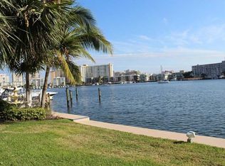 2000 Diana Dr APT 106, Hallandale, FL 33009