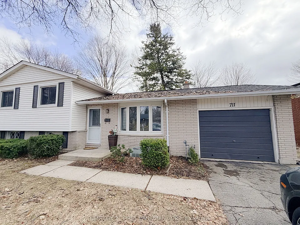 711 Algoma Ave #UPPER LEVEL