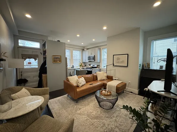 79 Kinnaird St, Cambridge, MA 02139