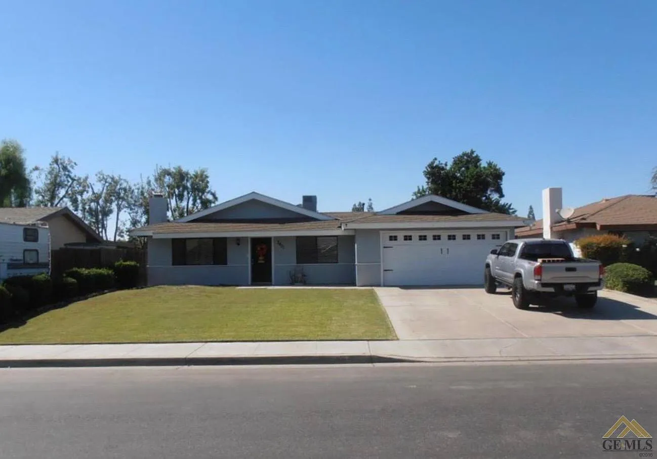 3401 Flagstaff Way photo 1