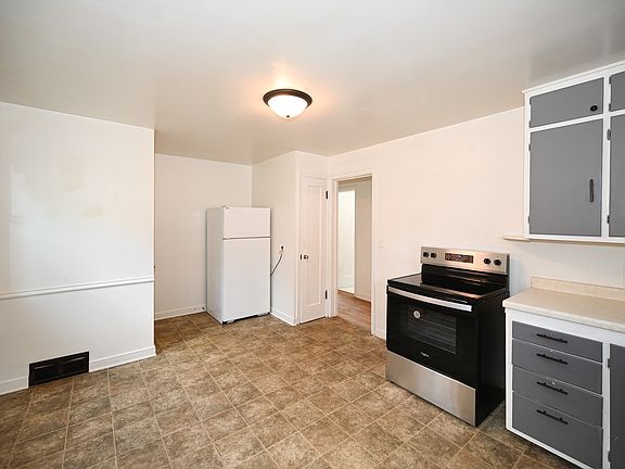 Kitching/Dining Area