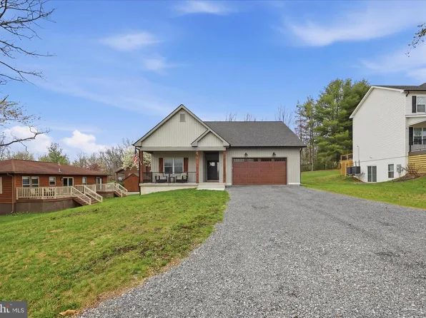 114 Masters Dr, Cross Junction, VA 22625