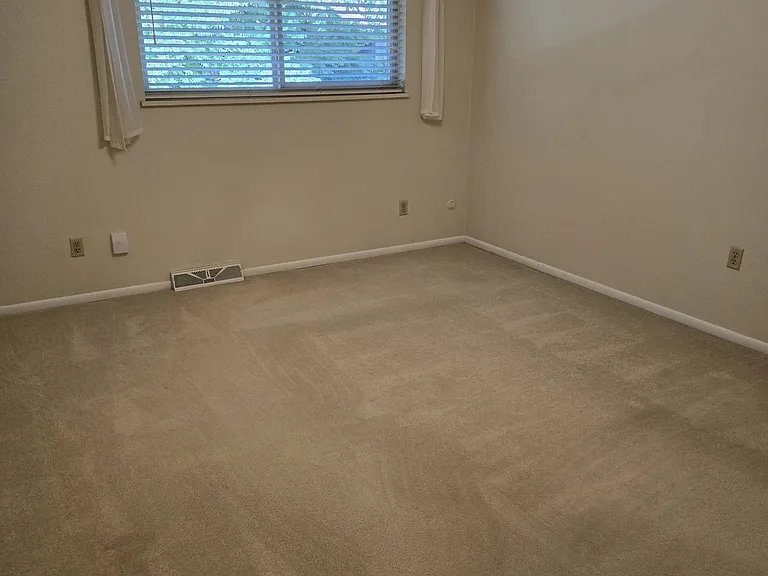 414 E Thunderbird Dr #1 — Photo 11