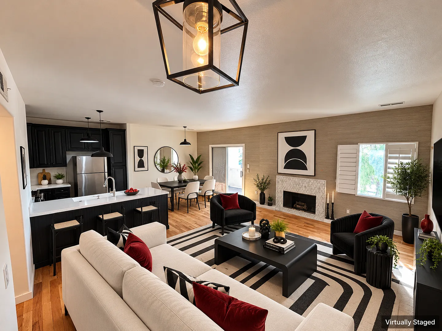 Modern 2Bed/Bath Second Foor Condo located near Whitney Ranch Area — Photo 2