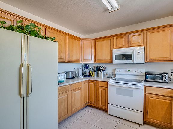 5th image of 8926 E Malorie Ln