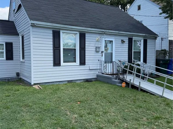 1155 18th St, Newport News, VA 23607