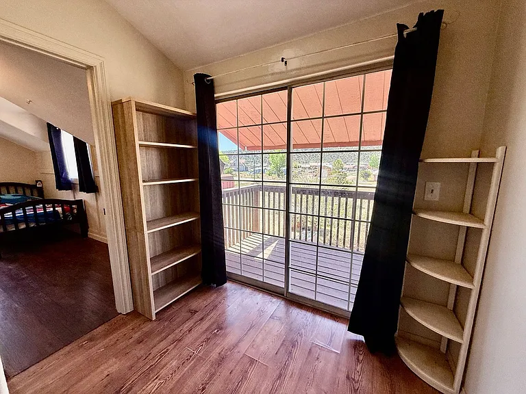 1404 N Rome Way — Photo 28