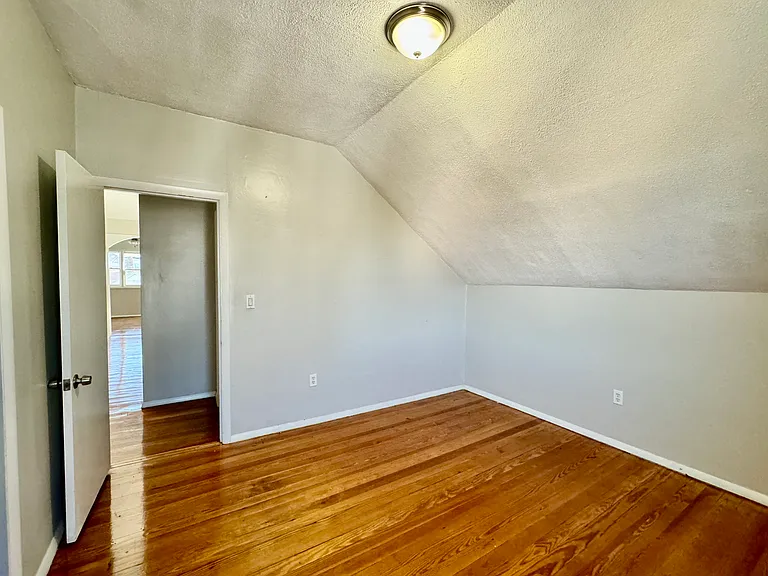 928 High St #3 — Photo 8