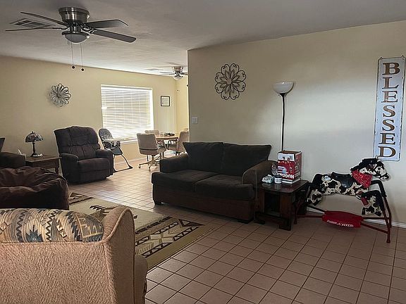 5th image of 205 Rio Grande Cir