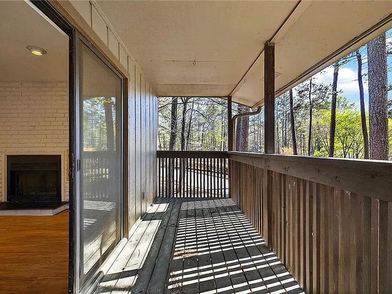 903 Cumberland Ct SE — Photo 15