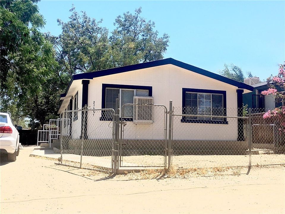 1st image of 21667 Pepper Dr