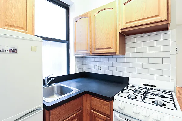 Rented by Compass | media 5