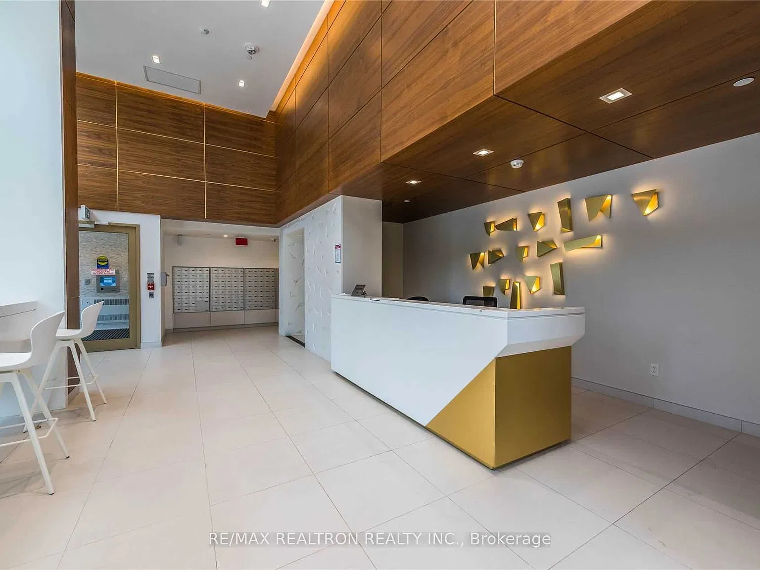 60 Tannery Rd — Photo 3