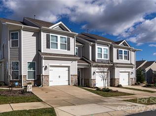 319 Bulrush Rd, Lake Wylie, SC 29710