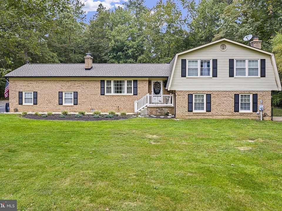 1st image of 37140 E Lakeland Dr