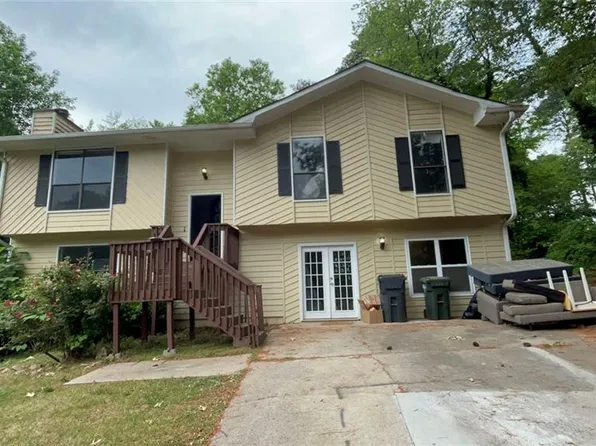 4961 Ridgeside Ct NW, Acworth, GA 30102
