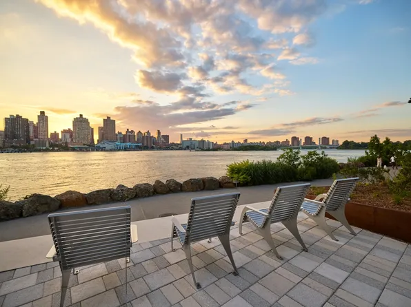 10 Halletts Point image 34 of 68