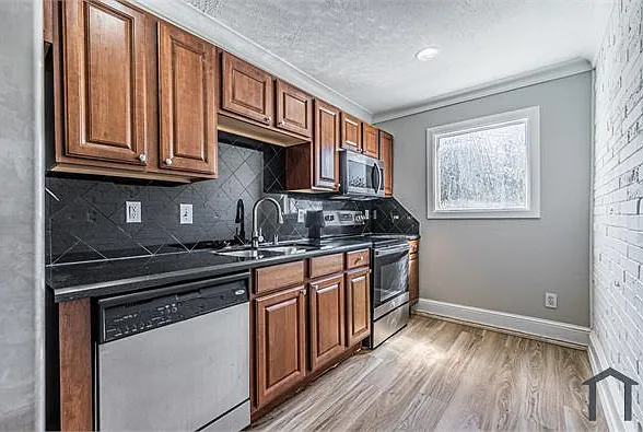 7770 Meadow Rd #202 — Photo 8