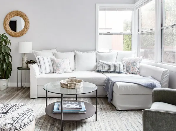 2500 1/2 Strongs Dr, Venice, CA 90291