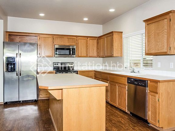 5th image of 11509 185th St E