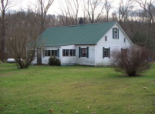 64 Mack Rd, Lucasville, OH 45648
