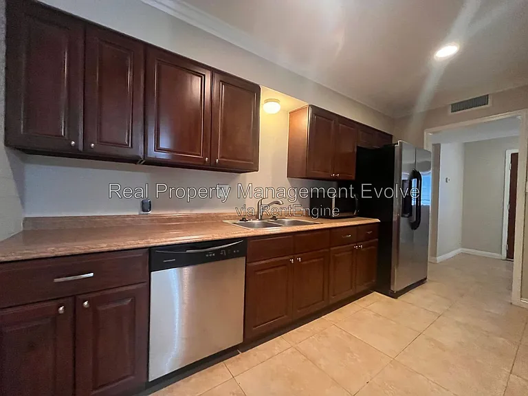 12076 N Pebble Beach Dr — Photo 5