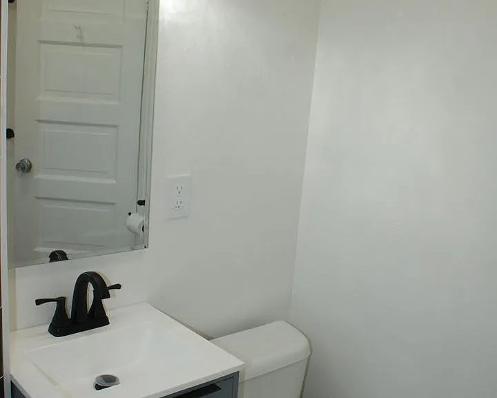1515 Pine St — Photo 10