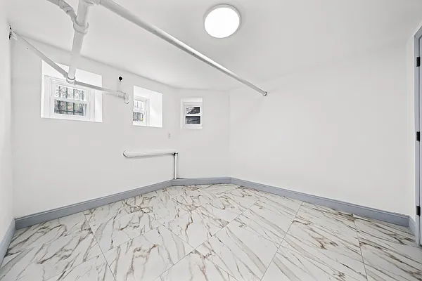 Rented by REAL New York | media 5