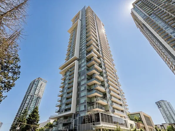 13350 Central Ave #1806, Surrey, BC V3T 0M3