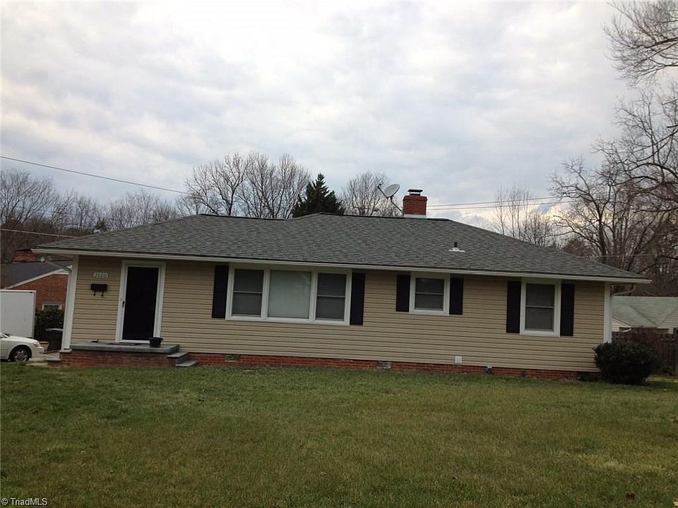 1st image of 2600 Fernwood Dr