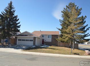 433 6th St, Mead, CO 80542