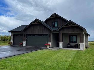 13124 Hawks Bay Rd, Donnelly, ID 83615