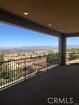 19042 Martino Ct — Photo 17