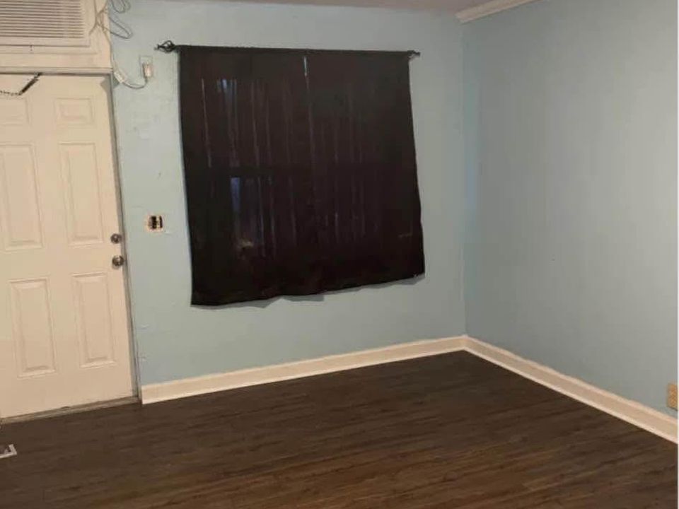 2nd image of 570 34th St N Unit 114