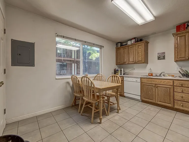 432 N 500 E #1 — Photo 7