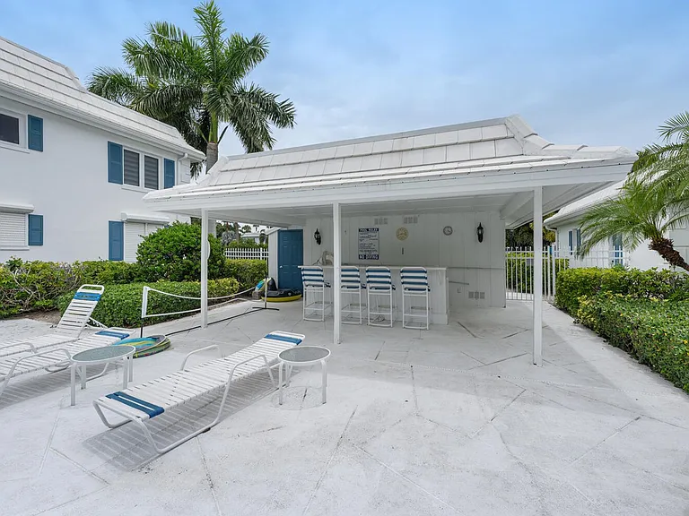 241 Palm River Blvd #C202 — Photo 26