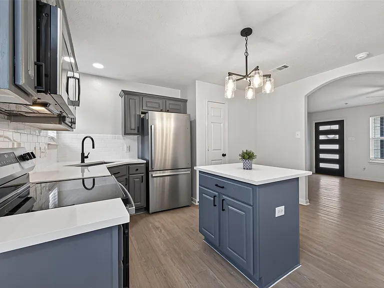 16348 Ryan Guinn Way — Photo 12