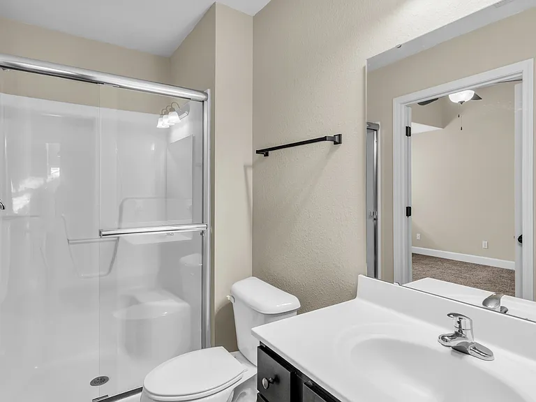 TH1 Bathroom