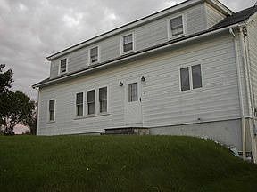 2nd image of 268 Pleasant St