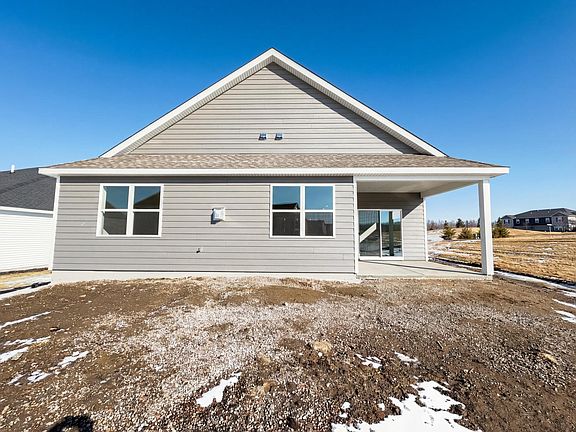5th image of 10925 Glacier Ln N