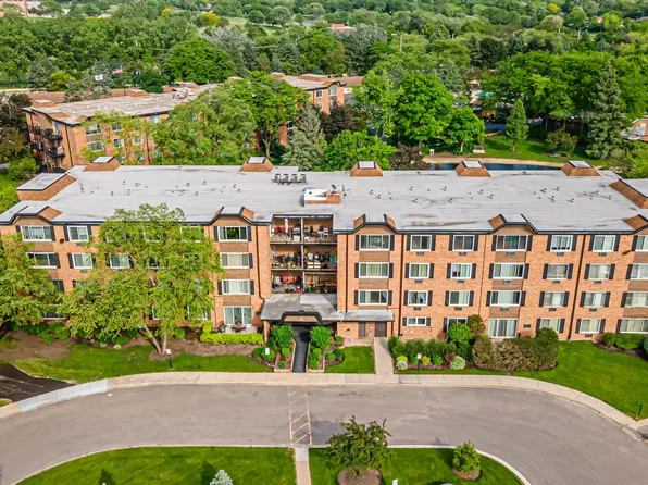 1127 S Old Wilke Rd APT 206, Arlington Heights, IL 60005