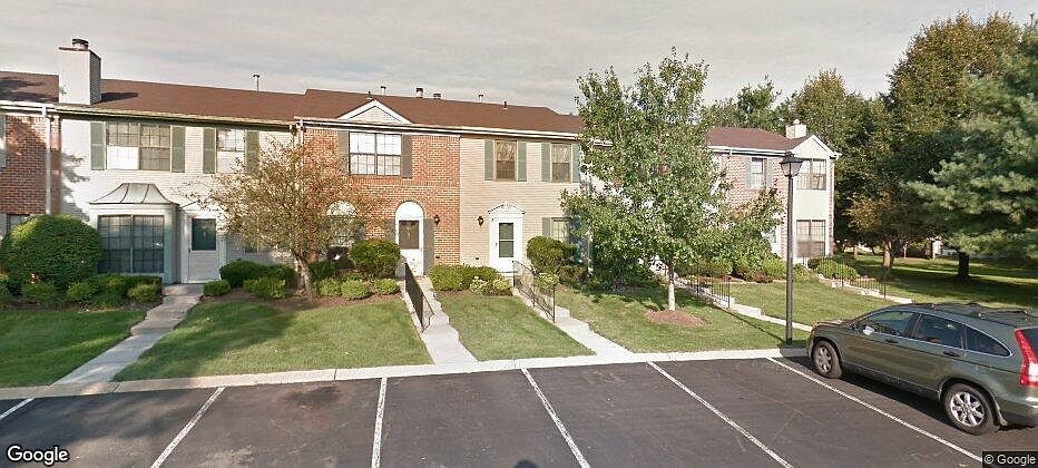 1st image of 19 Veros Ln #19