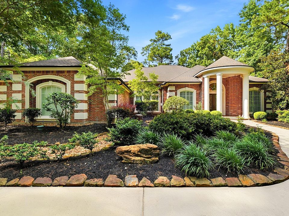 1st image of 3907 N Rondelet Dr