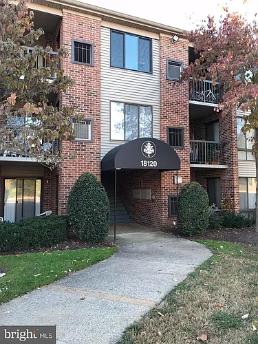 18120 Chalet Dr #11-203 Photo 1