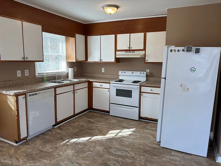 423 Boyd St — Photo 5