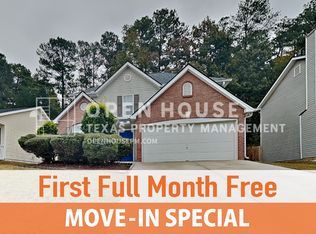 2234 Oakland Spring Dr, Snellville, GA 30039