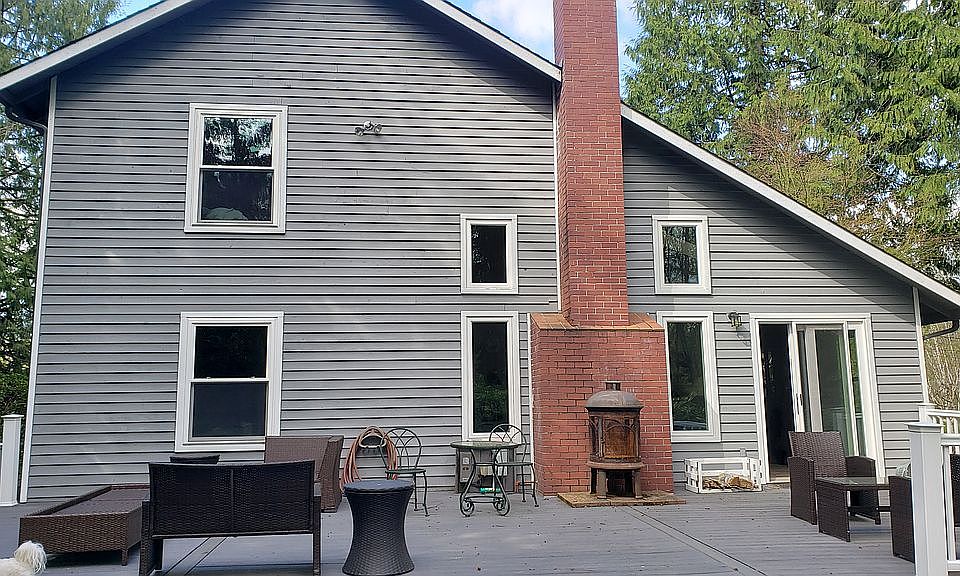 1st image of 9514 180th St SE