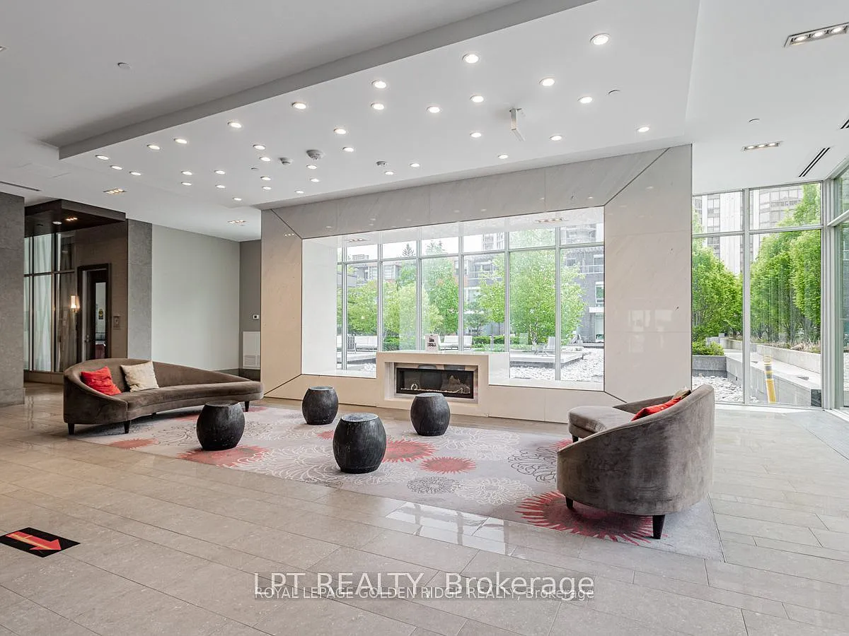1 bed, $2,300 — Photo 2